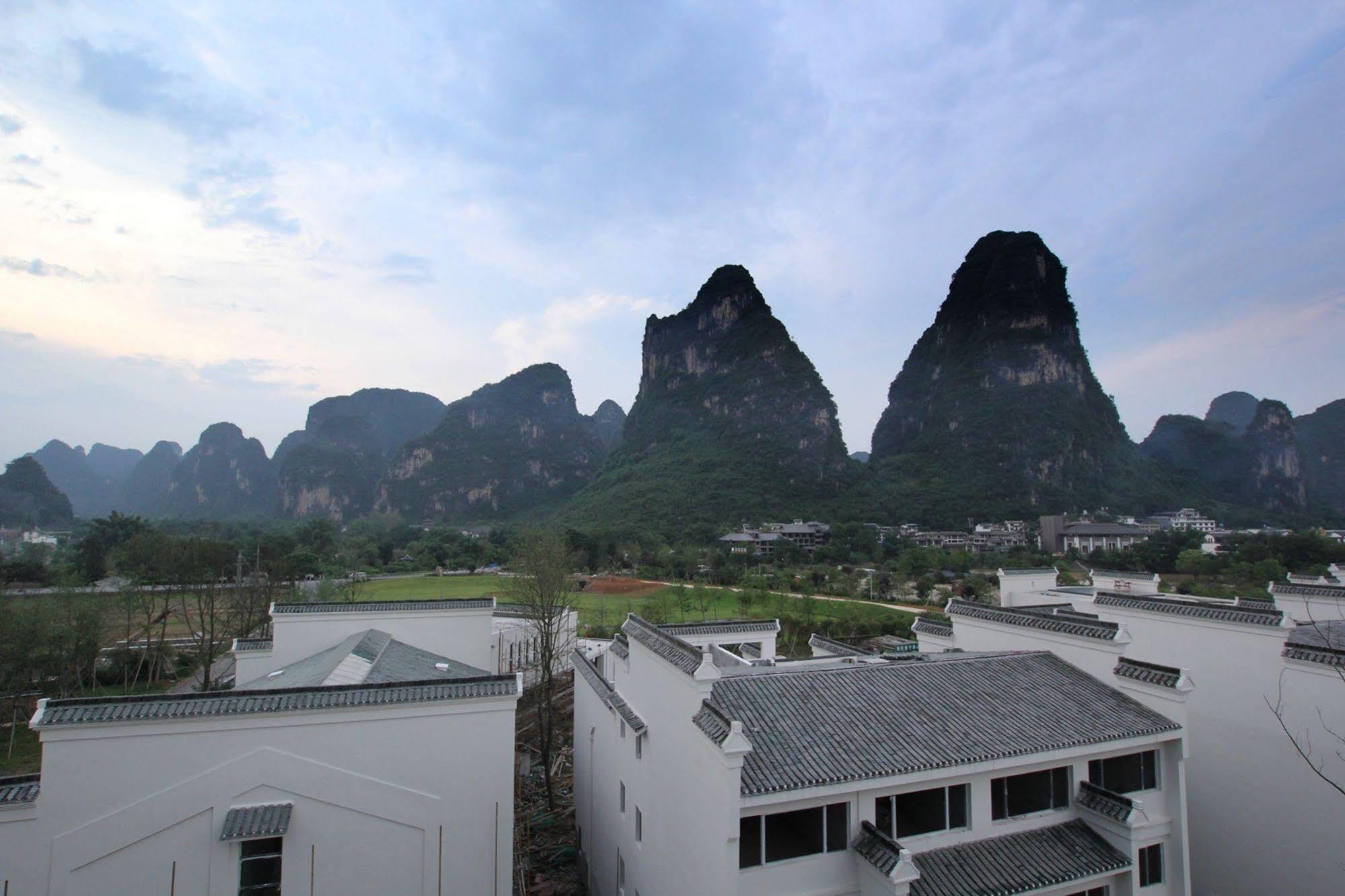 Yangshuo Spring Hill Hotel Экстерьер фото