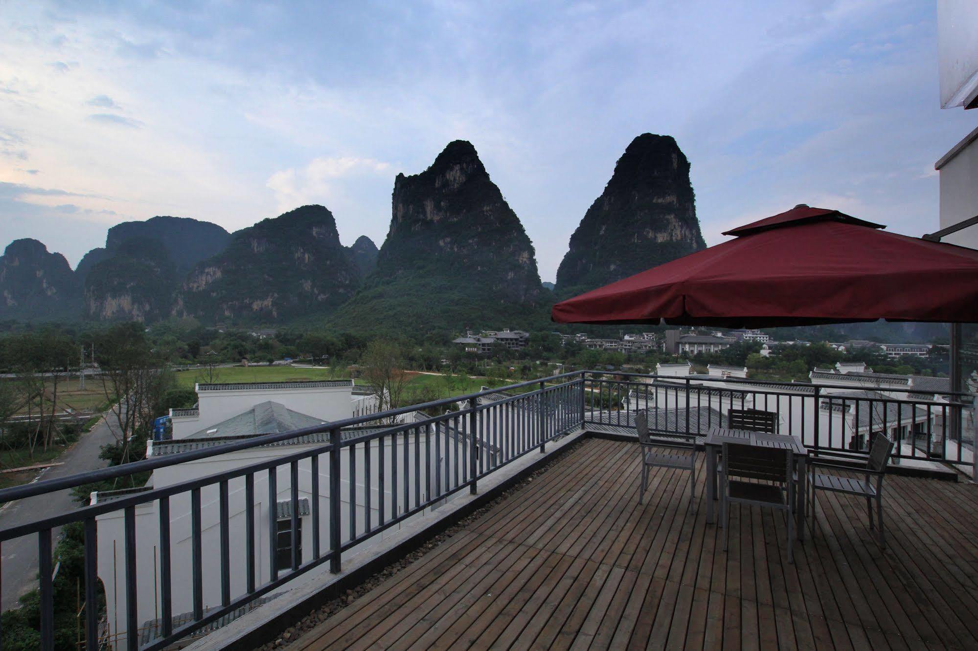 Yangshuo Spring Hill Hotel Экстерьер фото